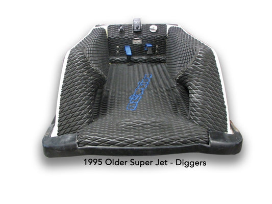 1995-Older Yamaha Superjet with Diggers - Color: Black Diamond Molded