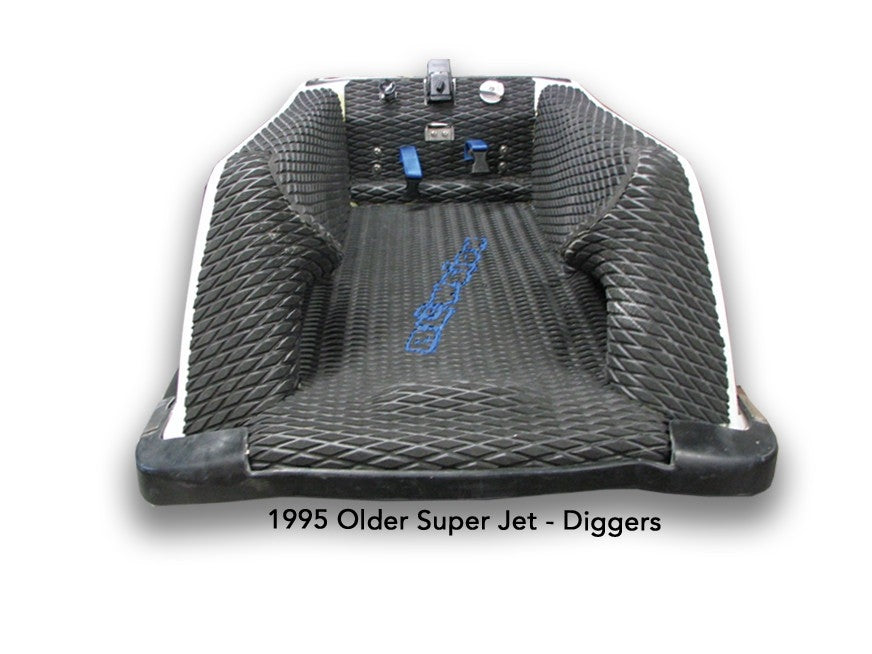 1995-Older Yamaha Superjet with Diggers - Color: Black Diamond Molded