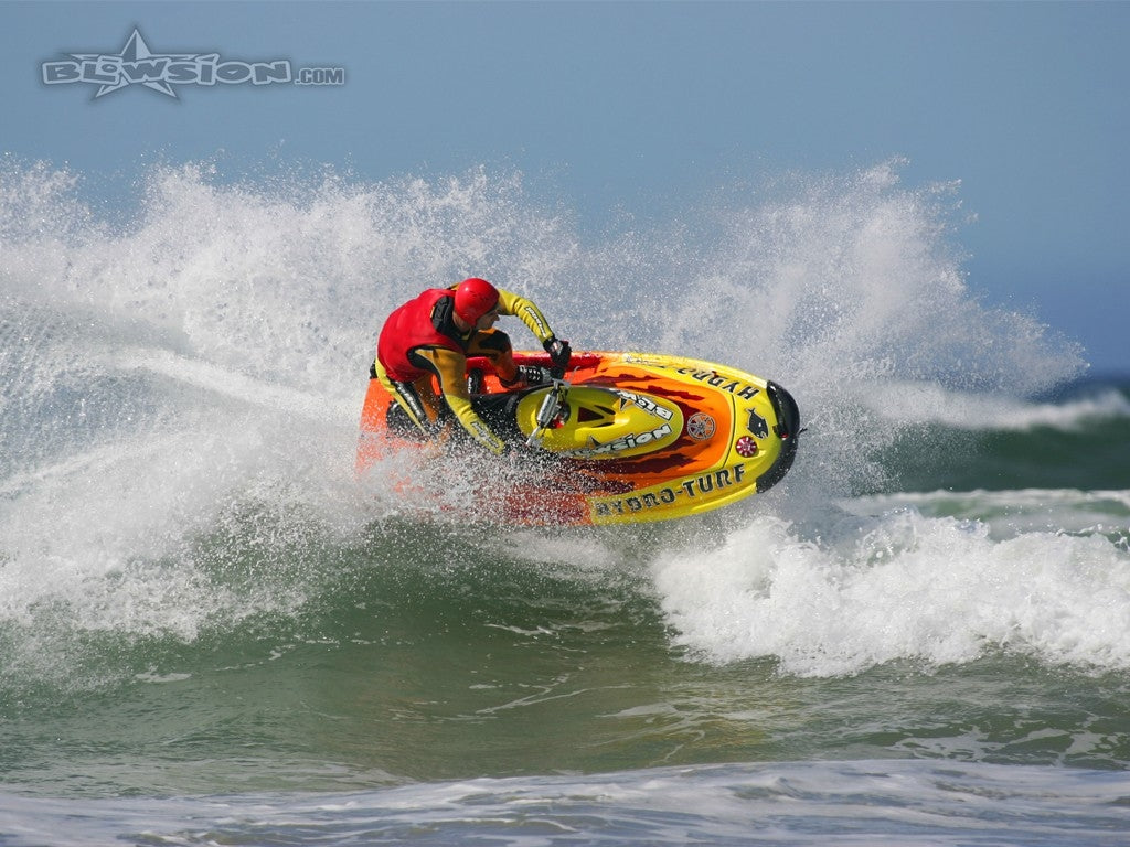 Visser Ripping the Surf