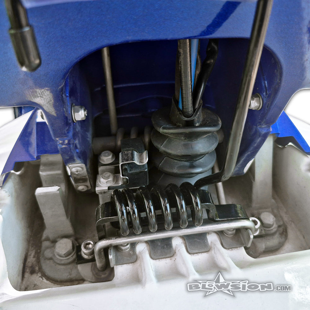 Handle Pole Spring - Kawasaki 650SX (Installed)