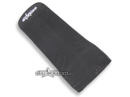 Bottom Mat Color: Naugahyde Black - Trim: Carbon Black